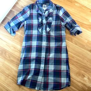 Quicksilver flannel button up dress…very flattering!